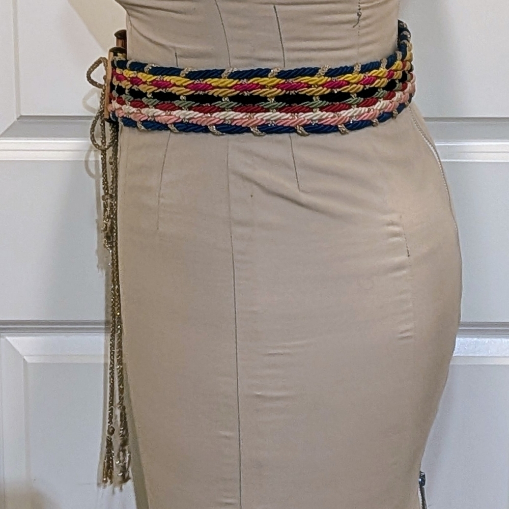 Gorgeous 60s Multicolor Rope Belt with Bamboo Ends and Gold Bow - Picture 4 of 6